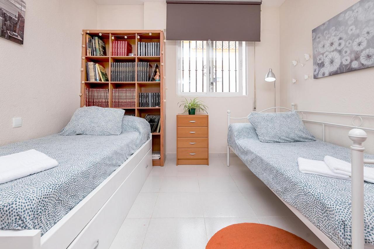 Apartment Sunshine Balcony- La Caleta *